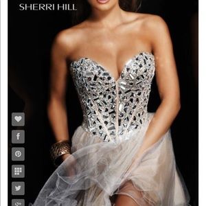 Sherri Hill prom dress